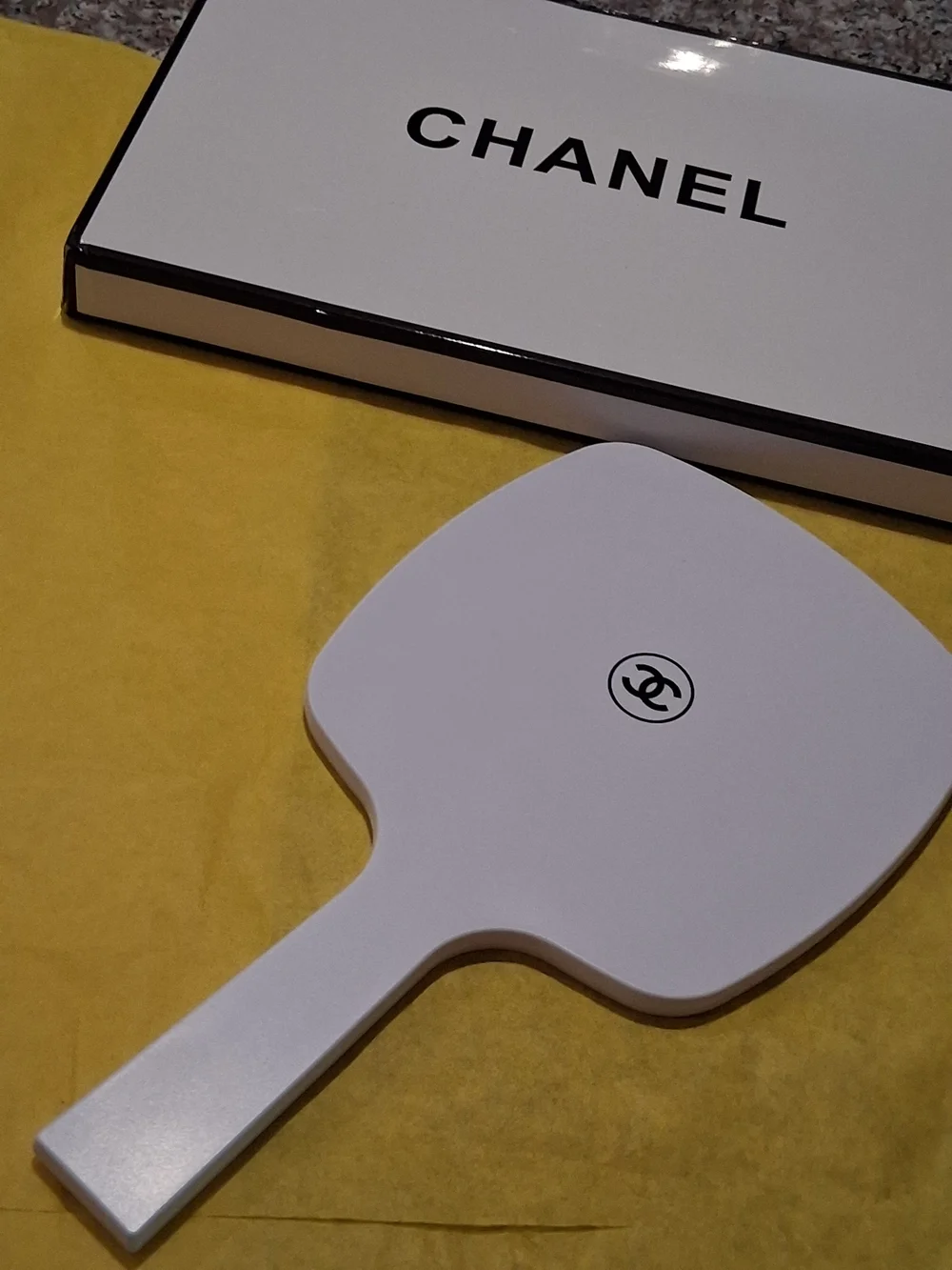 CHANEL VIP/GWP  White Handheld Mirror - Premium Cosmetics Accessory.NEW